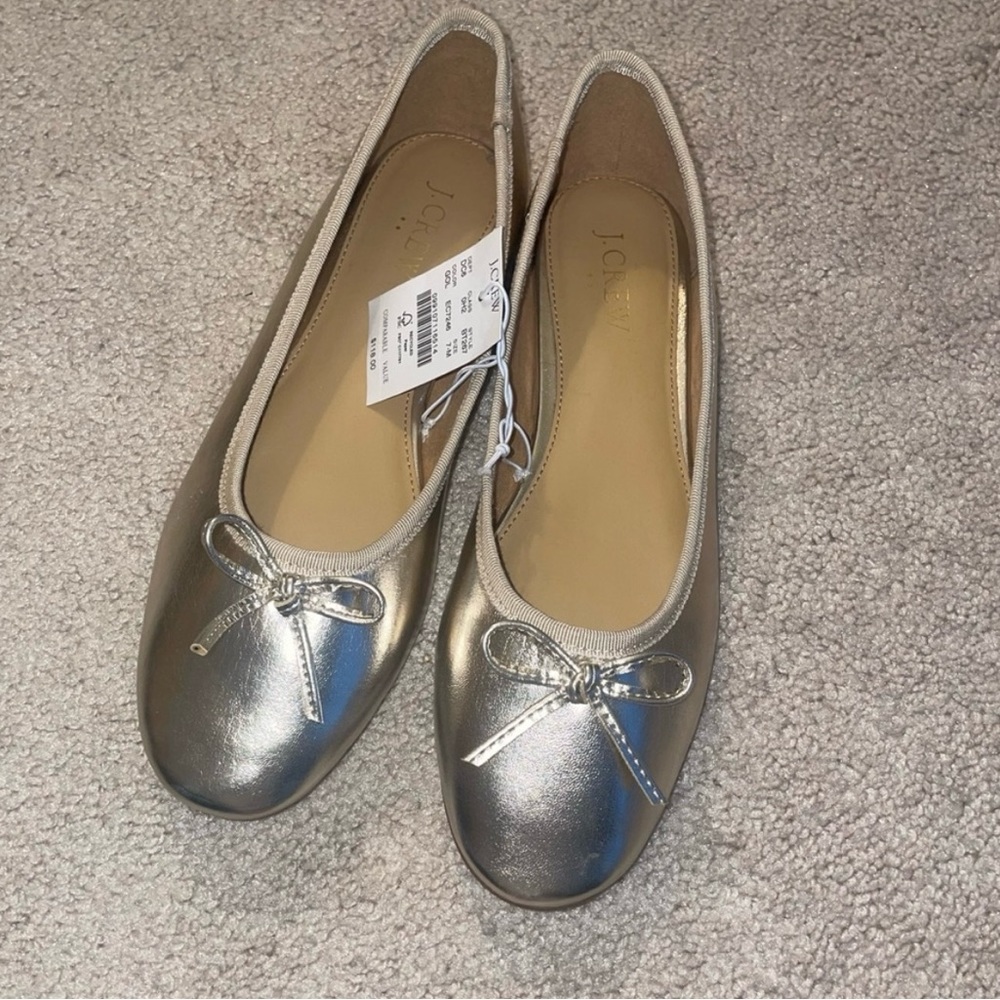 NWT J Crew Gold Flats (Copy)